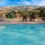 Ca' Vernaccia Country house *