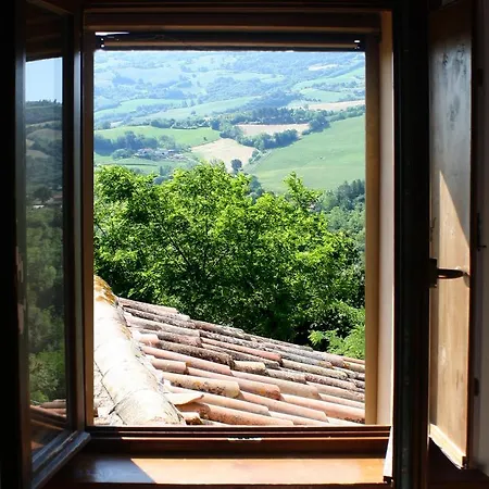 Landhuis Ca' Vernaccia Urbino
