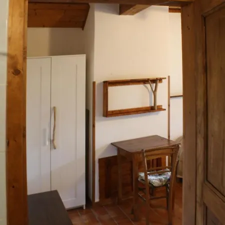 Country House Ca' Vernaccia * Urbino