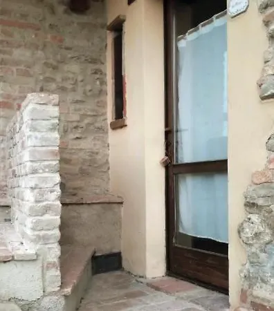 Country House Ca' Vernaccia * Urbino