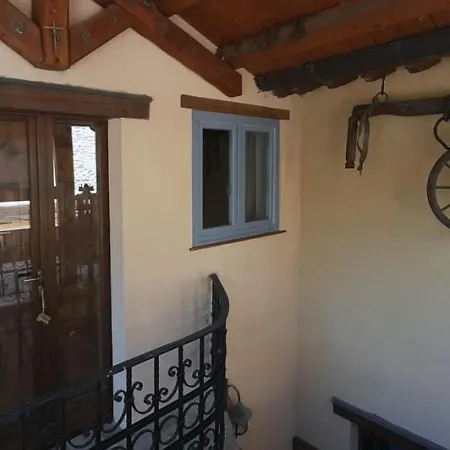 Country House Ca' Vernaccia * Urbino
