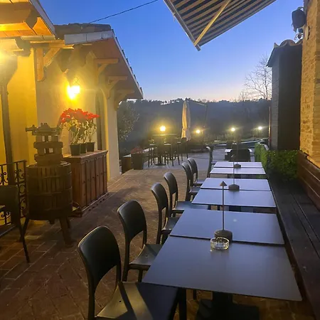 Country house Country House Ca' Vernaccia *